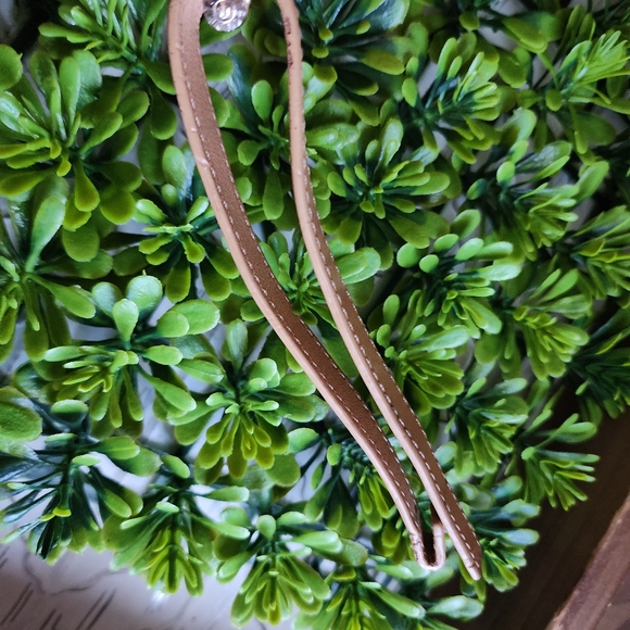 Henri Bendel Zippy Long Wallet Orange - Picture 6 of 12